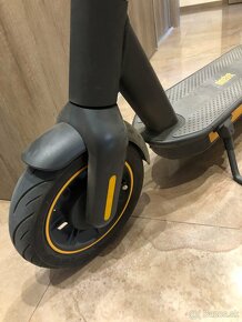 Ninebot Kickscooter MAX G30 - 2