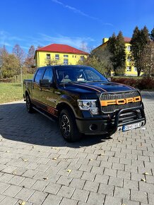 Ford F-150 - 2