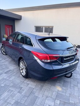 Hyundai i40 1.7Crdi 100kw SR 2015 - 2