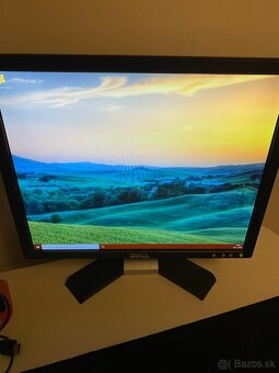 DELL MONITOR - 2