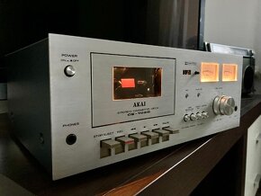 Akai tape deck - top stav - 2