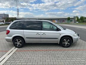 Chrysler Grand Voyager 2.5 7 MÍST digi klima - 2