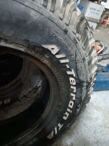 235/85r16 - 2