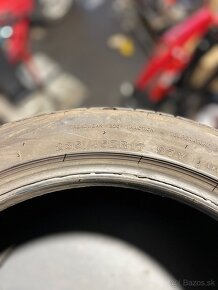 Imperial 235/45 R17 - 2