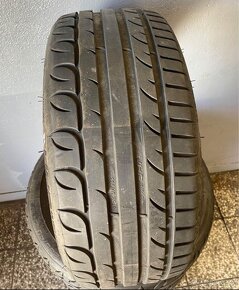 235/40 r19 letné cena za 4 kusy - 2