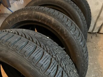 Zimné pneumatiky 215/50 r17 - 2