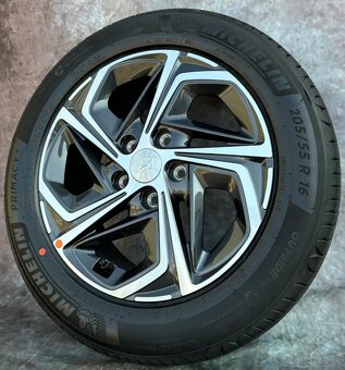 Letní originál sada Hyundai i30 205/60R16 91H 100% - 2