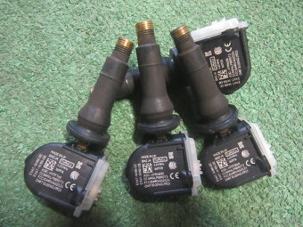 Snimače tlaku TPMS pre FORD - 2