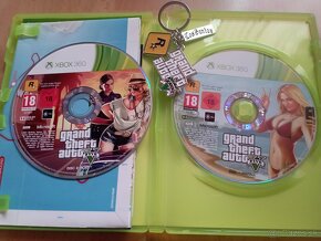 GTA 5 Xbox 360 + Prívesok - 2