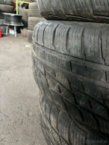 Zimné 235/60r18 - 2