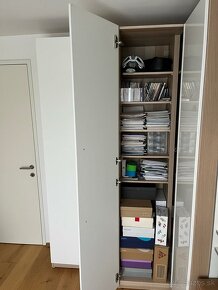 Vysoká rohová skriňa IKEA, vnútorné vybavenie, ako nová - 2