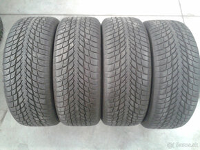 Zimna sada 235/45 R18 98V NOKIAN TYRES WR SNOWPROOF P - 2