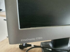 Predam monitor hp e190i ips display - 2