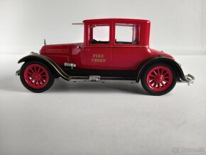 AMERCOM-FIRE TRUCKS 1:43 VICTORIA FIRE CHIEF USA-POZRI FOTO - 2