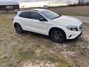 Mercedes GLA 200 - 2