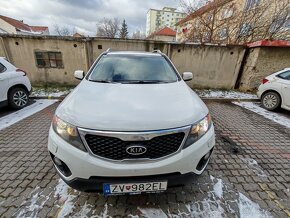 KIA Sorento 2.2 145kw 4x4 2010 Diesel  SUV - 2