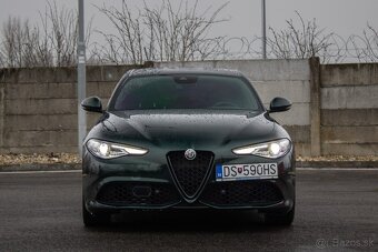 Alfa Romeo Giulia 2.0 Q4 Veloce AWD AT - 2