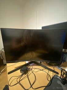 Predam NEFUNKČNÝ Odyssey G5 27" WQHD Gaming Monitor - 2