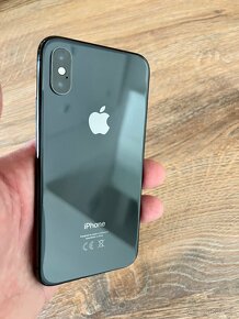 Predám Apple IPhone XS 256gb - 2