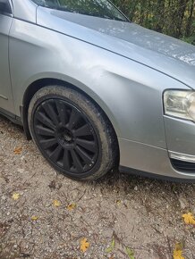 Predám náhradné diely na Volkswagen Passat b6 3c strieborny - 2