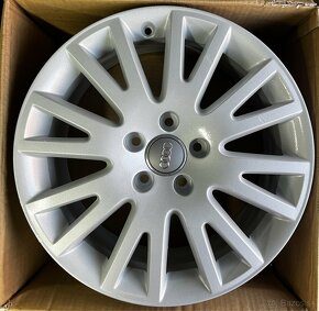 5x112 R17 7,5J ET45 originál Audi - 2