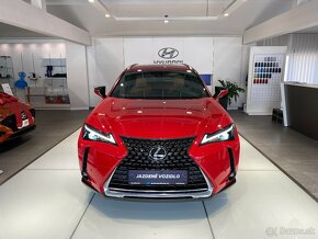 Lexus UX 250H Business Tech - 2