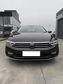 Volkswagen Passat Variant 2.0 TDI EVO Elegance DSG panorama - 2