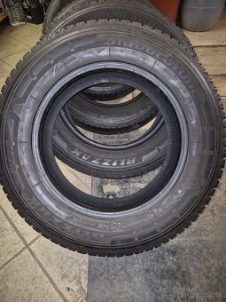 Predám zimné pneumatiky 205/65R16C - 2