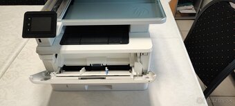 Tlačiareň HP LaserJet Pro MFP 4102dw - 2