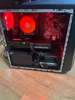 Herne PC Acer predator - 2