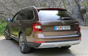 ŠKODA OCTAVIA SCOUT 2.0TDi 4x4 AUTOMAT - 2