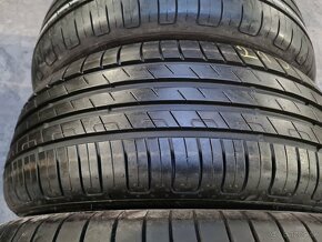 215/55r17 letné 4 ks GOODYEAR dezén 7,9-6,4 mm - 2