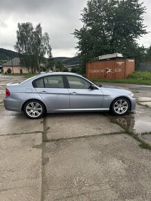 Rozpredam bmw e90 330i n53 Mpaket - 2