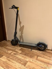 Elektrická kolobežka Xiaomi MI Scooter 3 - 2