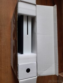 Xbox one S konzola, prislusenstvo a vela hier - 2