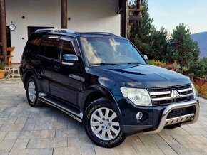 Mitsubishi Pajero Wagon 3.2 DI-D UZÁVIERKA VEĽMI ZACHOVALÉ - 2