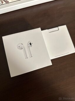 Apple airpods - 2