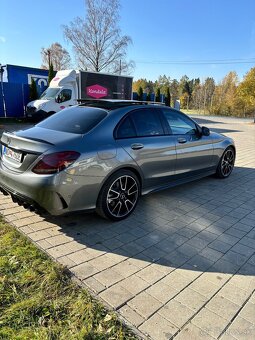 Mercedes  AMG C43 - 2