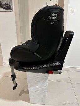 Britax römer dualfix M i- size 61-105cm - 2