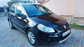 Suzuki SX4,, 4X4 benzín.Traveller, Rok výroby 2013 - 2