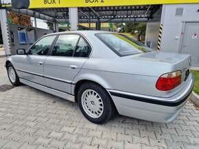 BMW 730i e38 - 2