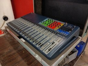 Soundcraft si expressioe 3 - 2