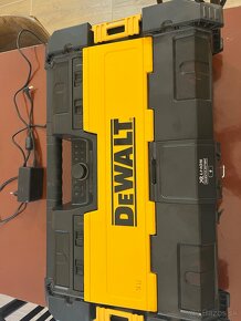 Rodilo dewalt - 2