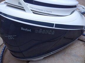 Predám naparovaciu žehličku značky TEFAL GV 9570. - 2