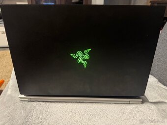 Herny Razer Blade 15 Rtx 2080 i7 - 2