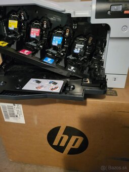 HP Color Laser Jet CP 5225 - 2