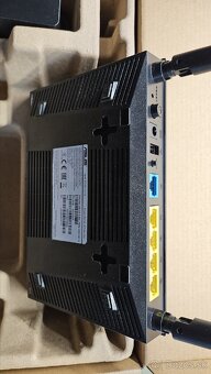 Router Asus RT-AC750 - 2