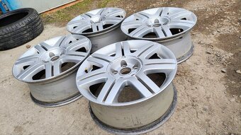 Elektróny 5x112 r17 originál VW - 2