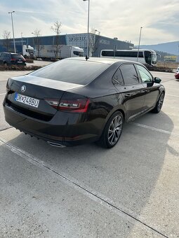 Škoda Superb 3 2.0tdi 110kw laurin klement - 2