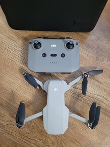 Dron DJI Mini 2 SE - 2